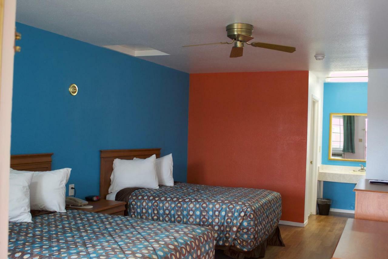 Vagabond Inn Buttonwillow I-5 Exit 253 Bakersfield Exteriér fotografie