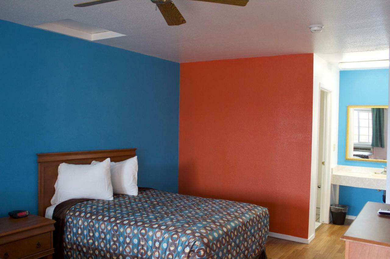 Vagabond Inn Buttonwillow I-5 Exit 253 Bakersfield Exteriér fotografie